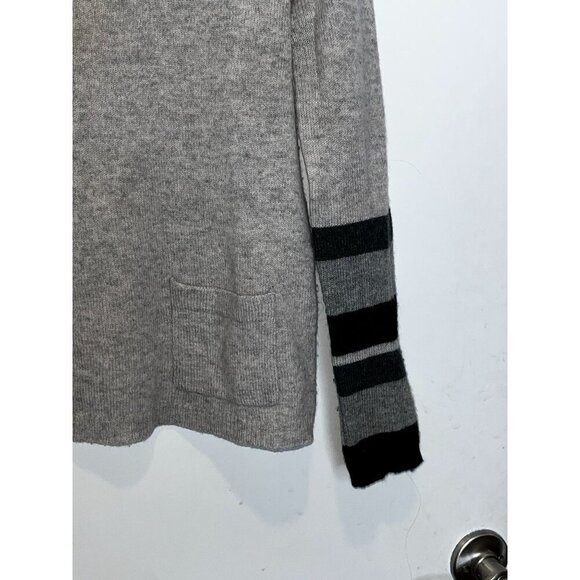 Deane & White Gray Cashmere Black Striped Sleeves Women's Sweater Size S - Picture 2 of 7